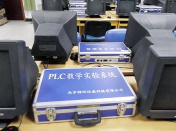PLCʵ